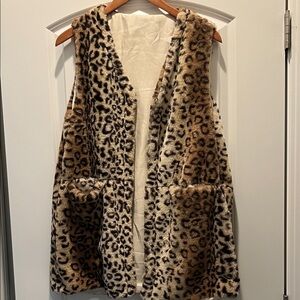 Leopard Print Faux Fur Vest